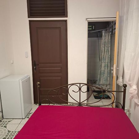 Le Bon Calalou Hostel Φορ-ντε-Φρανς Εξωτερικό φωτογραφία